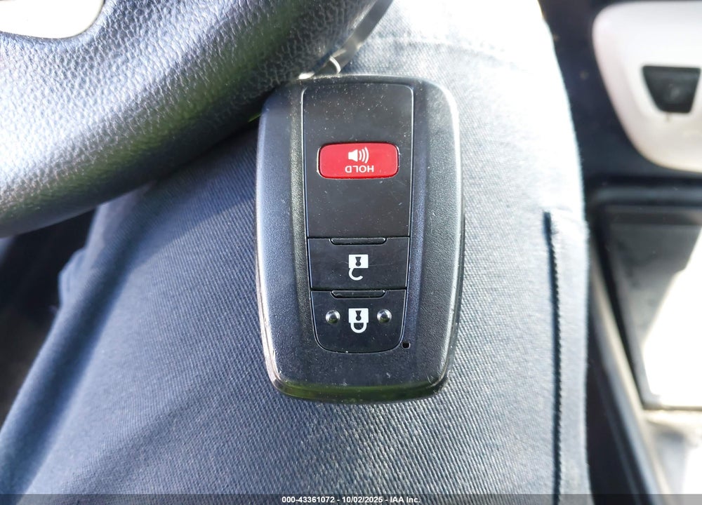 2018 TOYOTA PRIUS TWO ECO VIN: JTDKARFU8J3061469