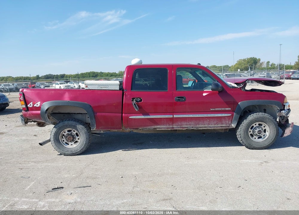2005 GMC SIERRA 2500HD SLT VIN: 1GTHK23U15F806683