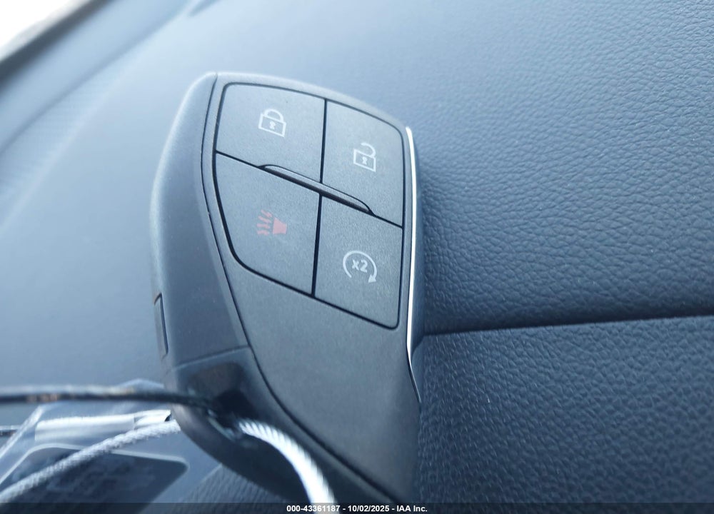 2025 CHEVROLET EQUINOX FWD LT VIN: 3GNAXHEG6SL209776