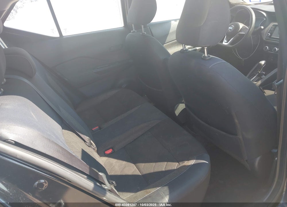2018 NISSAN KICKS S VIN: 3N1CP5CU0JL546695