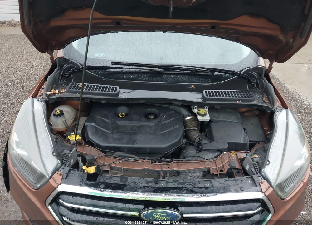 2017 FORD ESCAPE VIN: 1FMCU9G92HUE32454