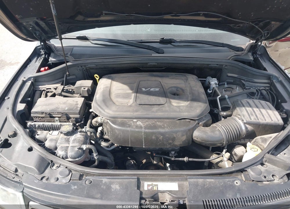 2019 JEEP GRAND CHEROKEE VIN: 1C4RJFBG8KC639844