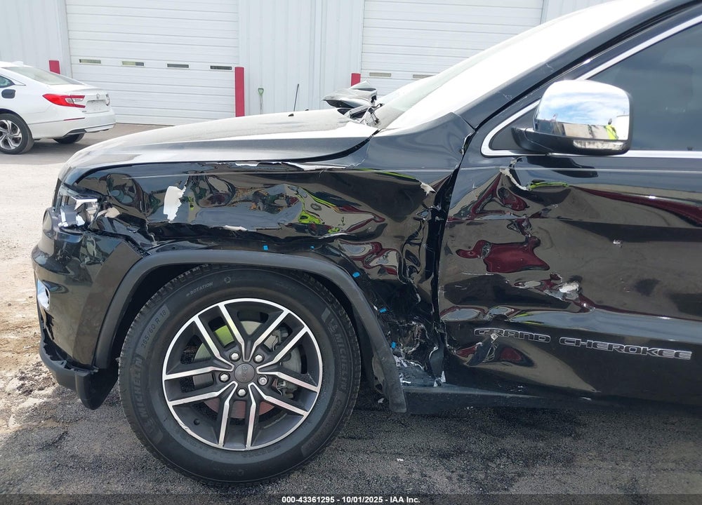 2019 JEEP GRAND CHEROKEE VIN: 1C4RJFBG8KC639844