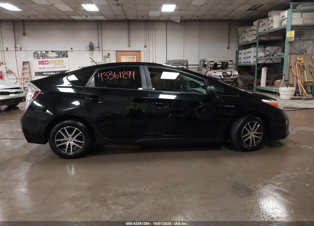 2015 TOYOTA PRIUS VIN: JTDKN3DU7F0452478