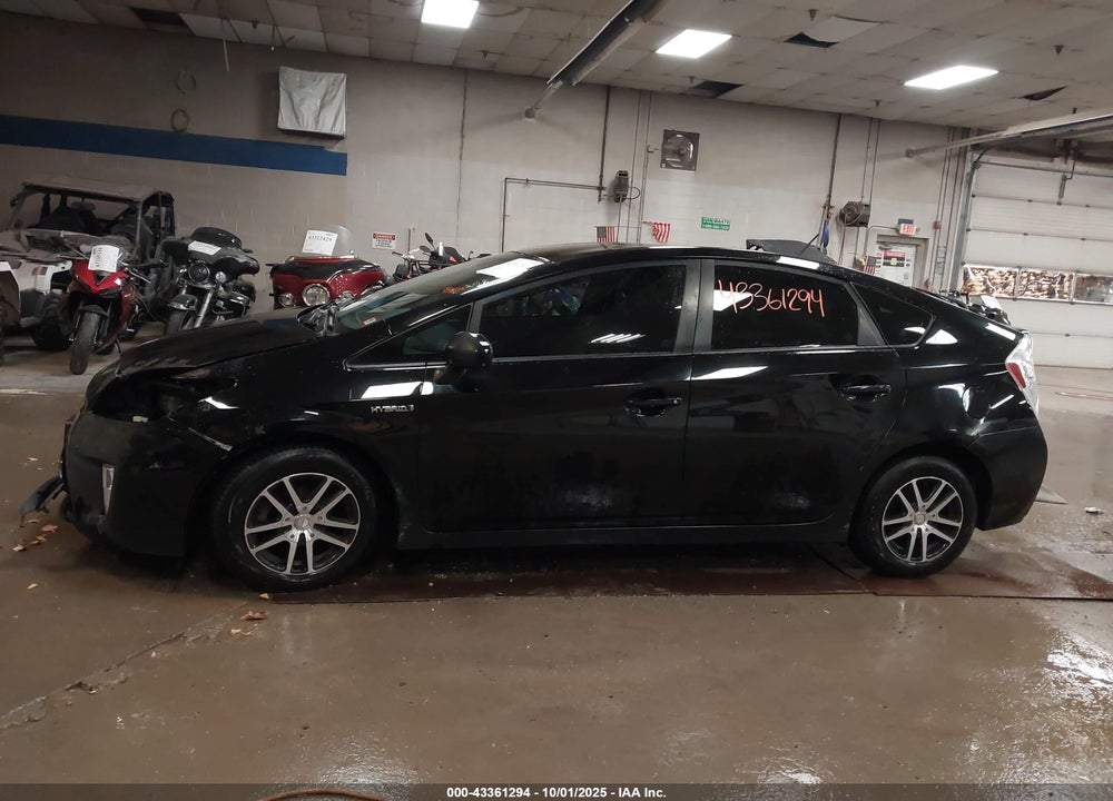 2015 TOYOTA PRIUS VIN: JTDKN3DU7F0452478