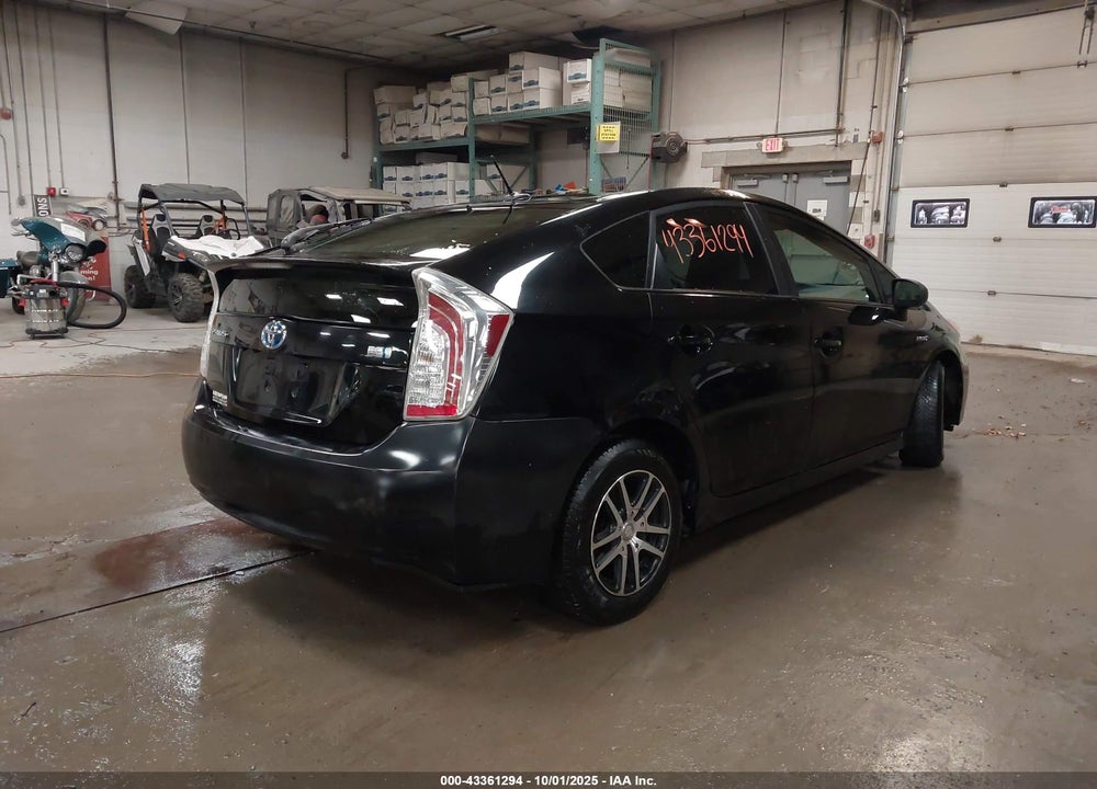 2015 TOYOTA PRIUS VIN: JTDKN3DU7F0452478
