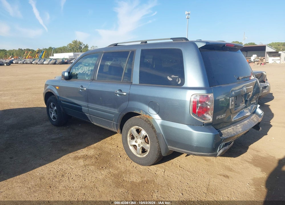 2008 HONDA PILOT VIN: 5FNYF18398B008262