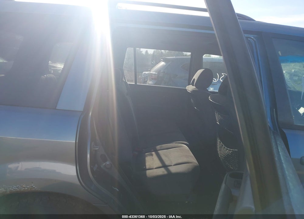 2008 HONDA PILOT VIN: 5FNYF18398B008262