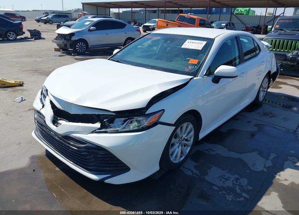 2020 TOYOTA CAMRY LE VIN: 4T1C11AK1LU871997