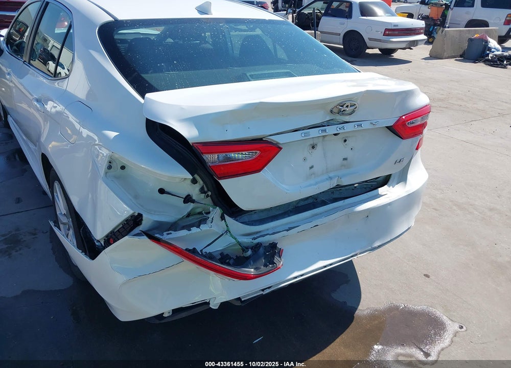 2020 TOYOTA CAMRY LE VIN: 4T1C11AK1LU871997