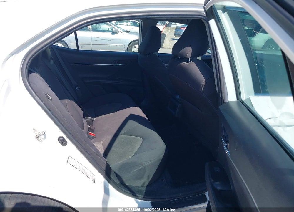 2020 TOYOTA CAMRY LE VIN: 4T1C11AK1LU871997