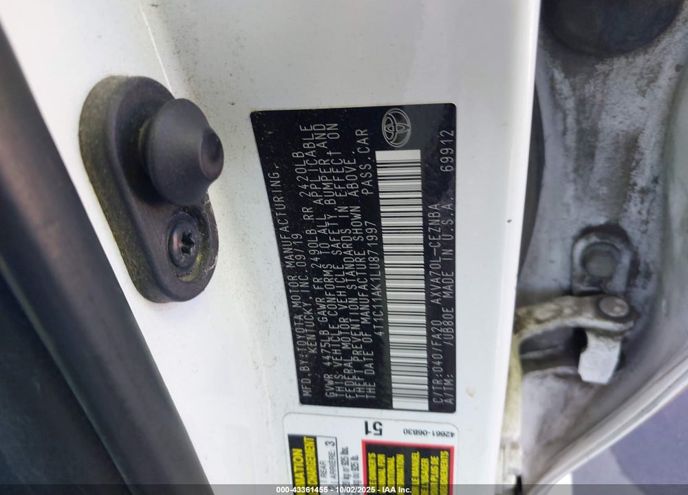 2020 TOYOTA CAMRY LE VIN: 4T1C11AK1LU871997
