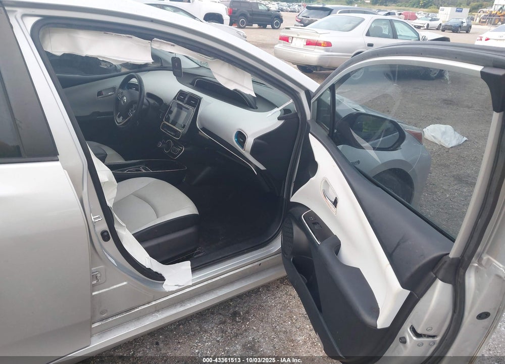 2019 TOYOTA PRIUS XLE VIN: JTDKARFU4K3073829