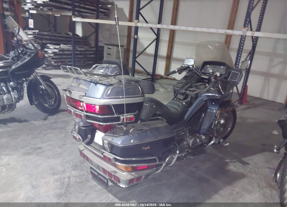 1992 YAMAHA XVZ13 D VIN: JYA1NLE08NA045166
