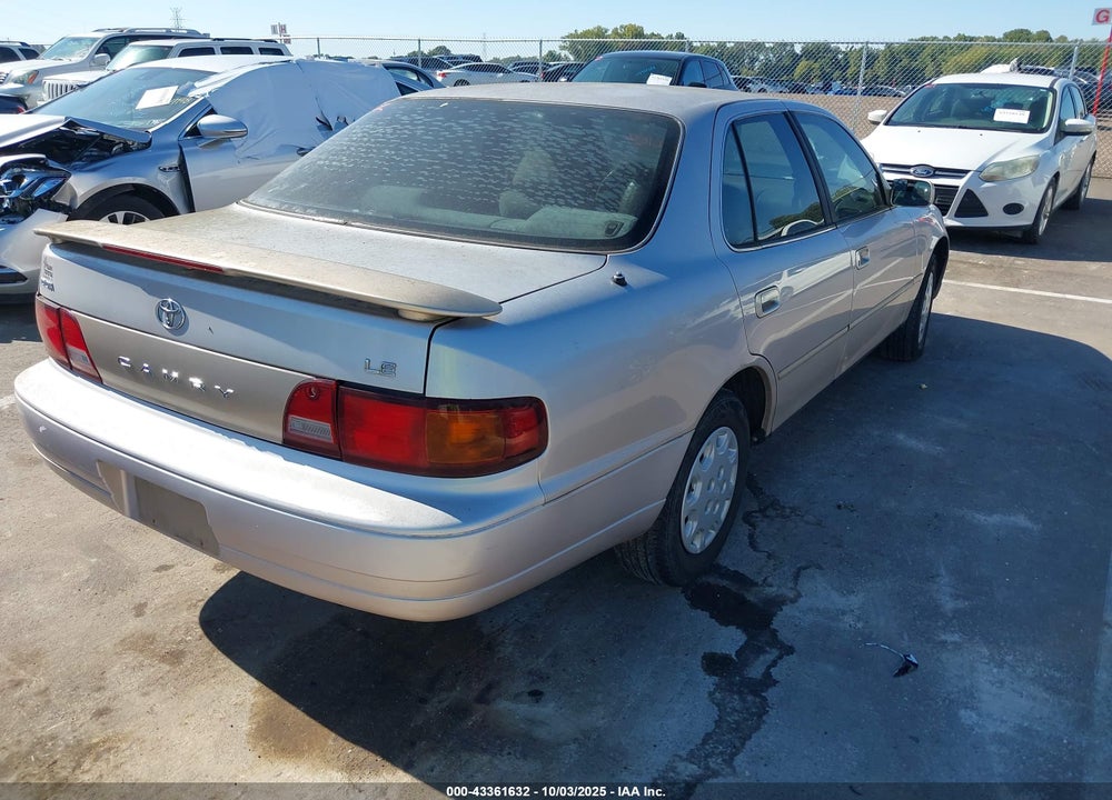 1996 TOYOTA CAMRY DX/LE/XLE VIN: 4T1BG12K3TU660566