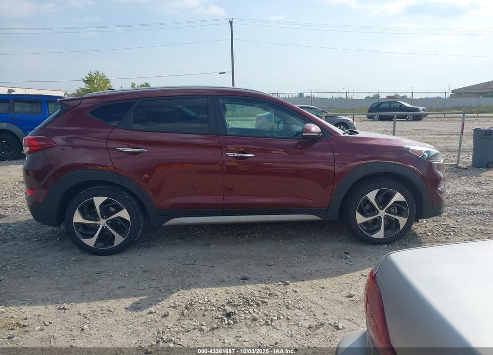 2017 HYUNDAI TUCSON LIMITED VIN: KM8J3CA2XHU357473