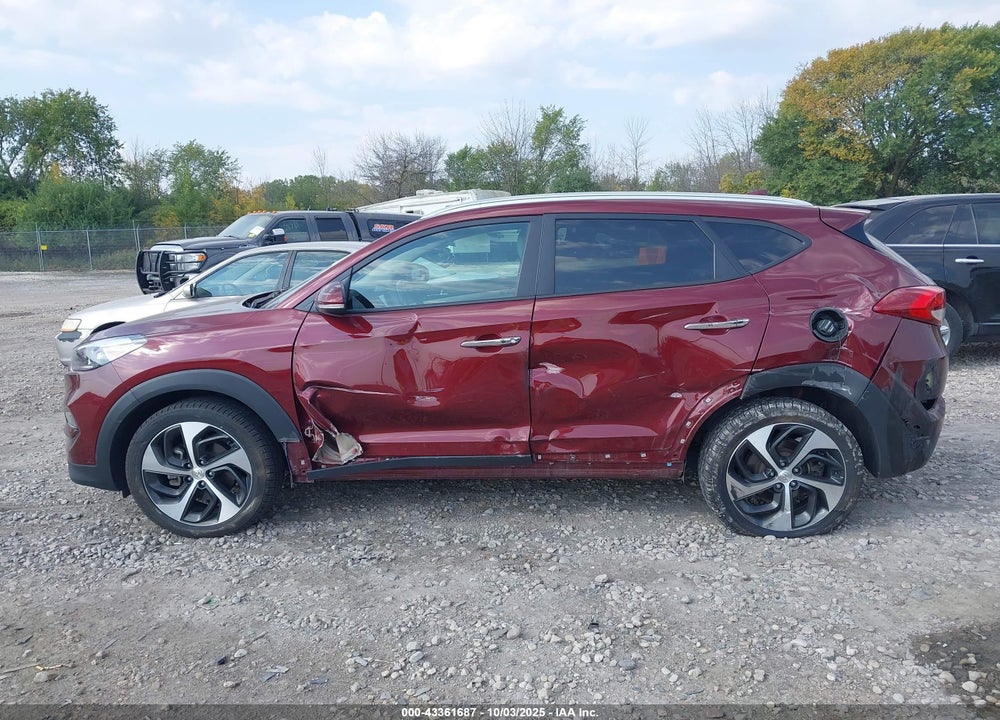 2017 HYUNDAI TUCSON LIMITED VIN: KM8J3CA2XHU357473