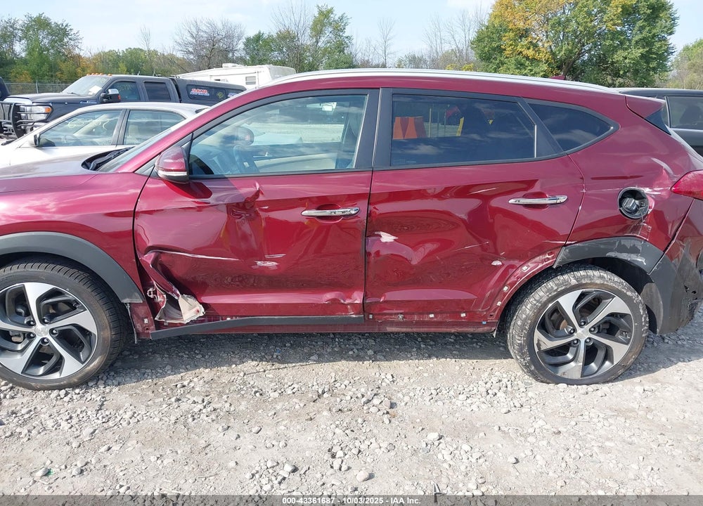 2017 HYUNDAI TUCSON LIMITED VIN: KM8J3CA2XHU357473