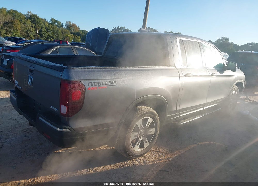 2017 HONDA RIDGELINE VIN: 5FPYK3F67HB032703