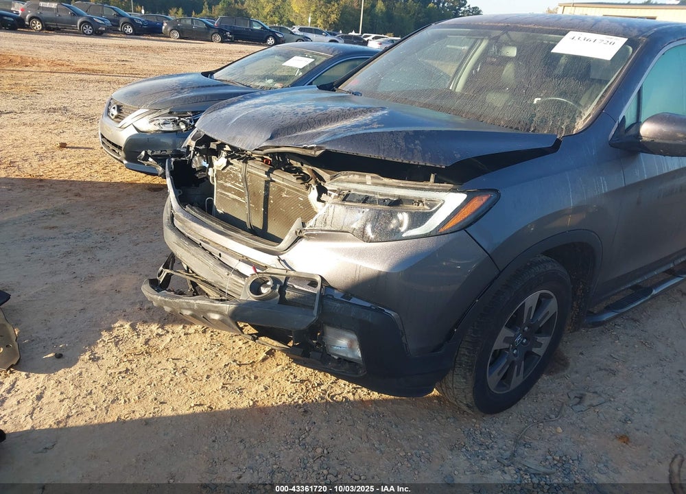 2017 HONDA RIDGELINE VIN: 5FPYK3F67HB032703