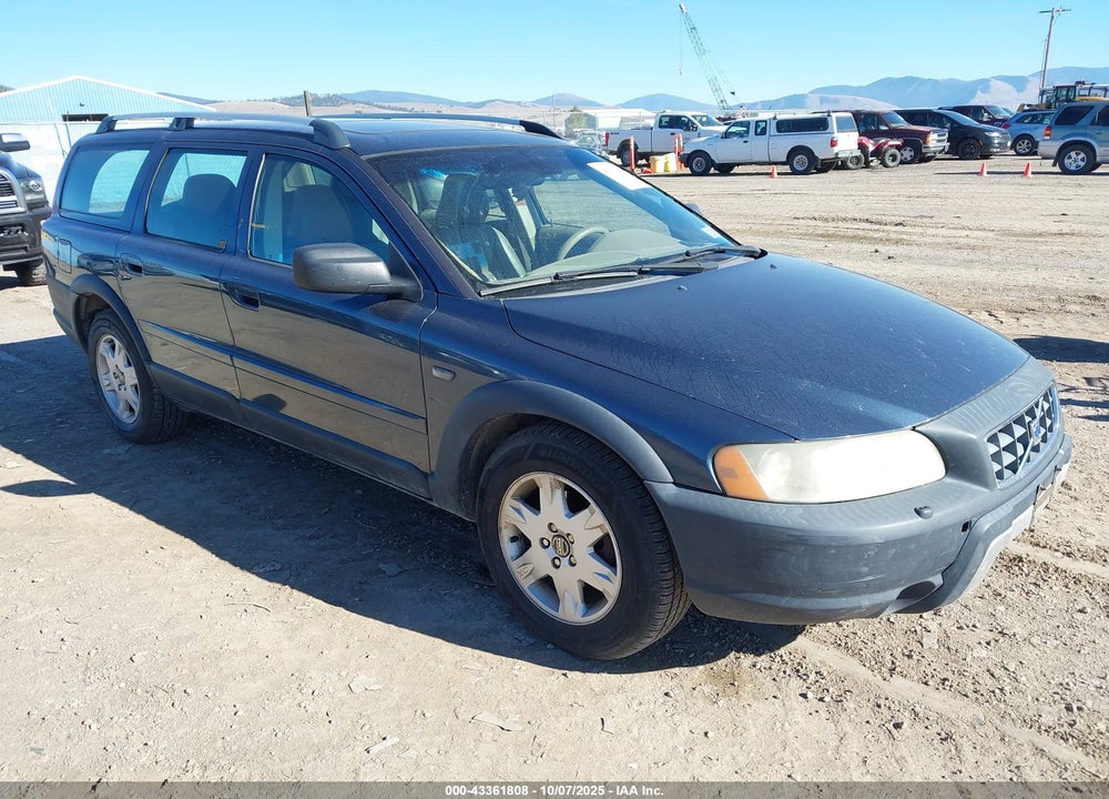 2005 VOLVO XC70 2.5T AWD VIN: YV1SZ592851204945
