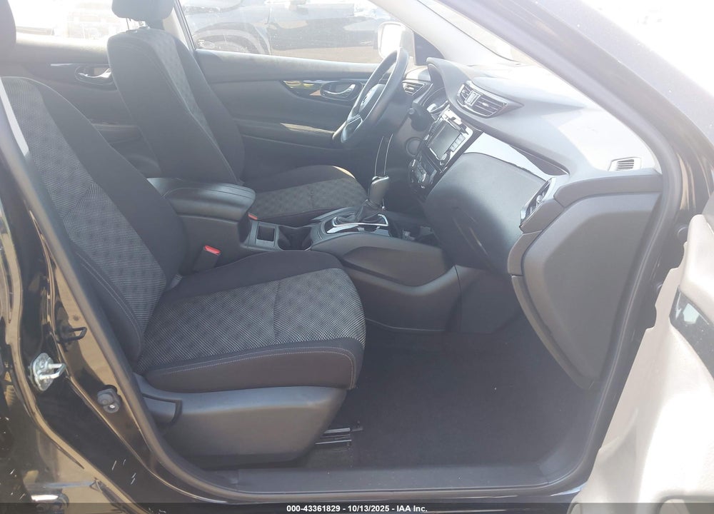 2019 NISSAN ROGUE SPORT SV VIN: JN1BJ1CP4KW529183