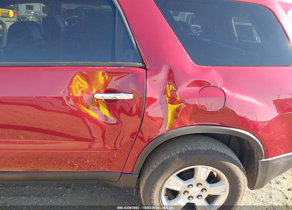 2010 GMC ACADIA SLE VIN: 1GKLRLED8AJ172633
