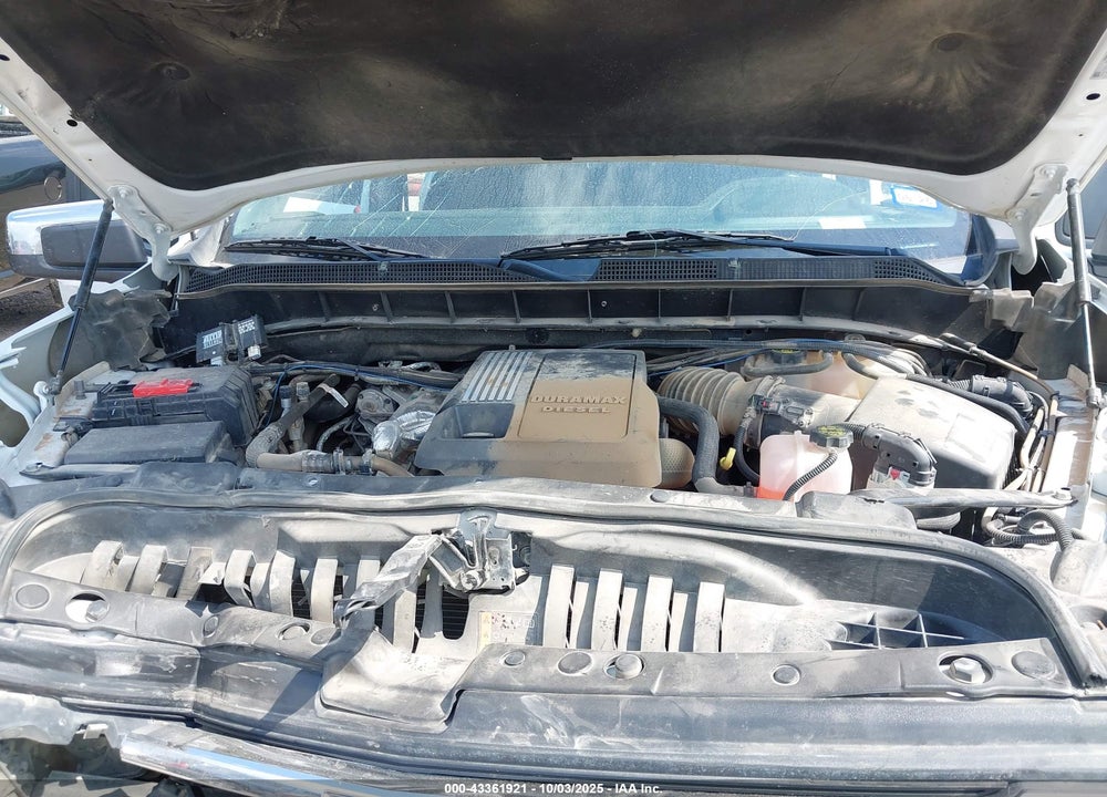 2022 CHEVROLET SILVERADO 1500 4WD STANDARD BED LT VIN: 1GCUDDETXNZ598469
