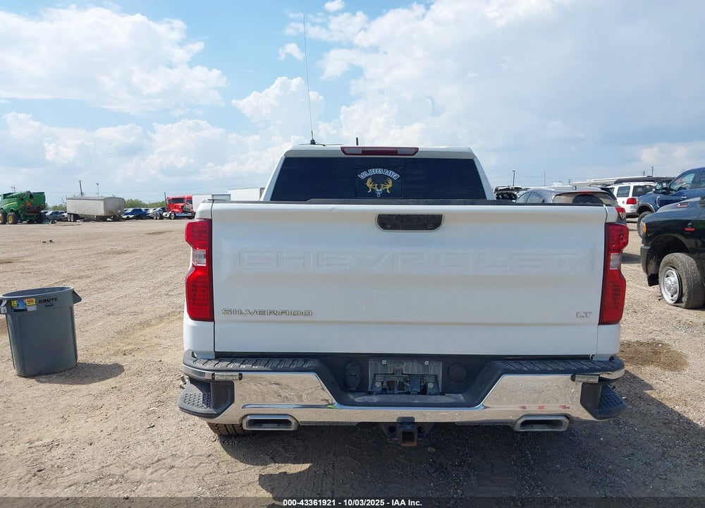 2022 CHEVROLET SILVERADO 1500 4WD STANDARD BED LT VIN: 1GCUDDETXNZ598469