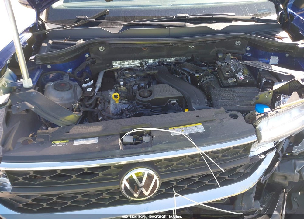 2022 VOLKSWAGEN TAOS VIN: 3VVLX7B23NM023911