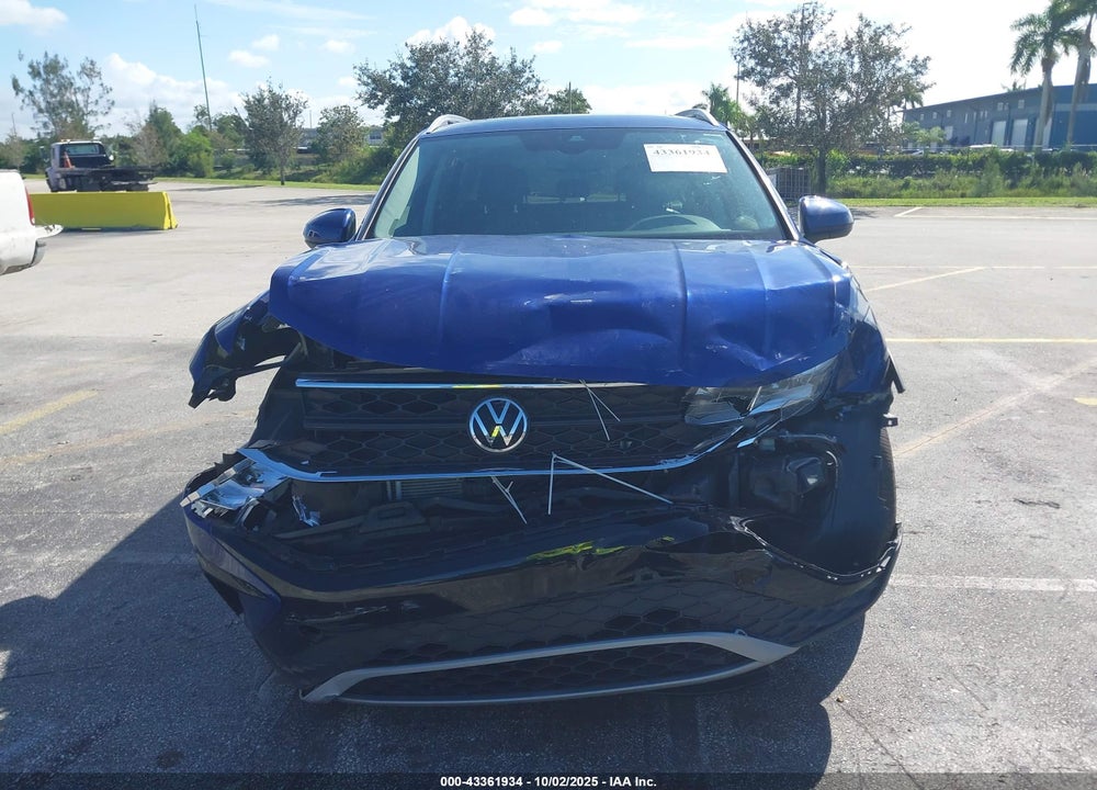 2022 VOLKSWAGEN TAOS VIN: 3VVLX7B23NM023911