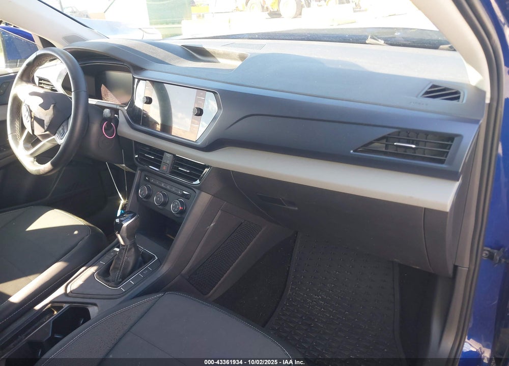 2022 VOLKSWAGEN TAOS VIN: 3VVLX7B23NM023911