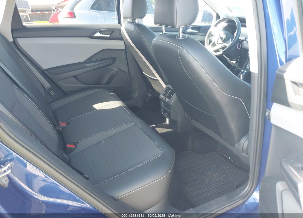 2022 VOLKSWAGEN TAOS VIN: 3VVLX7B23NM023911
