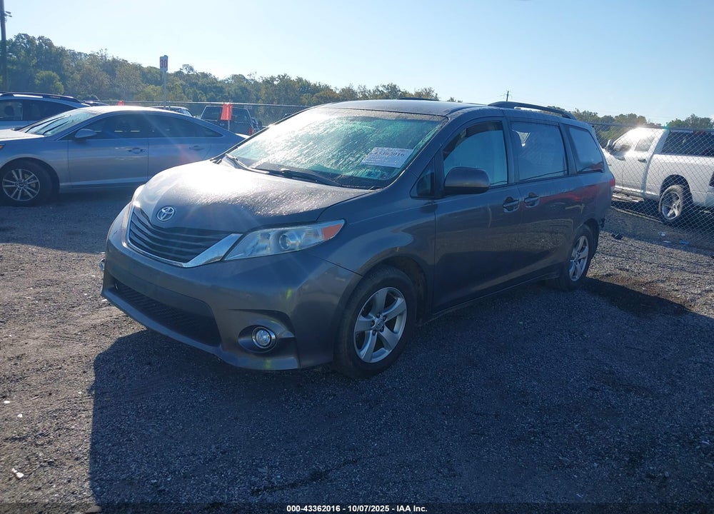 2013 TOYOTA SIENNA LE V6 8 PASSENGER VIN: 5TDKK3DC2DS376047