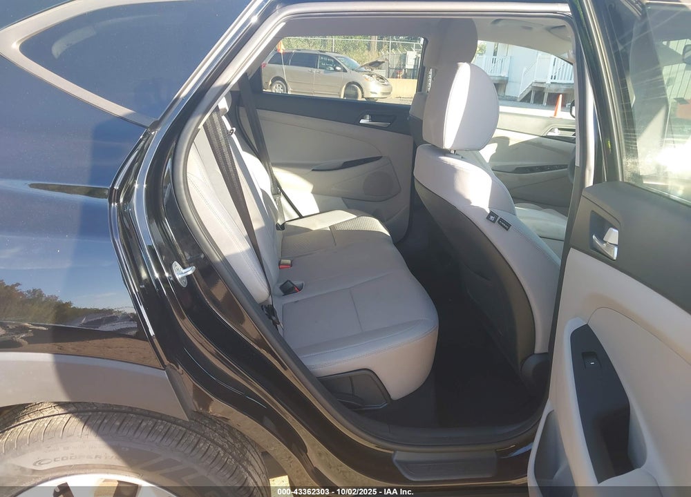 2019 HYUNDAI TUCSON VIN: KM8J2CA40KU001142