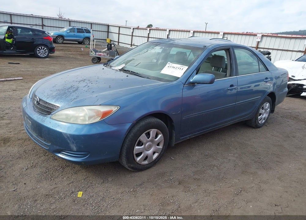 2004 TOYOTA CAMRY LE VIN: 4T1BE32K04U939282