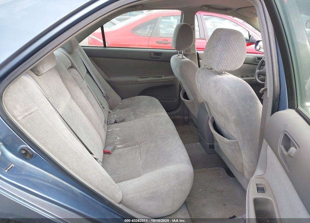 2004 TOYOTA CAMRY LE VIN: 4T1BE32K04U939282