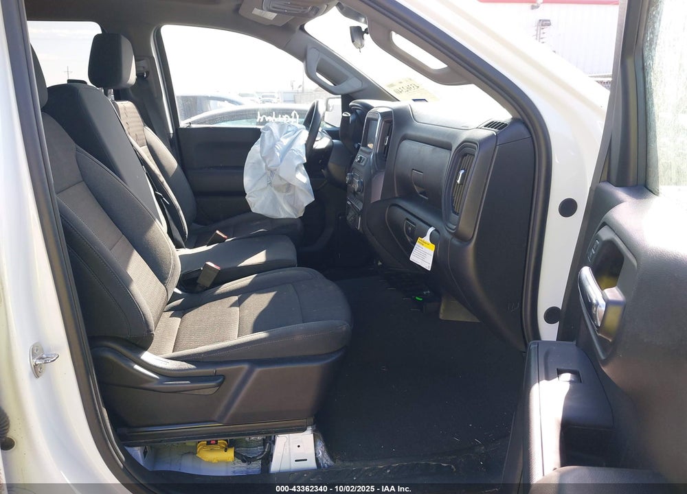 2024 CHEVROLET SILVERADO 1500 VIN: 1GCPDBEK4RZ186840