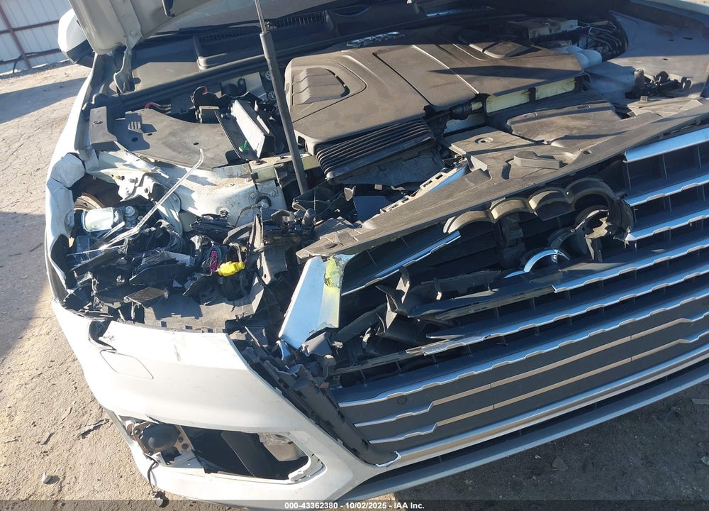 2018 AUDI Q7 VIN: WA1VAAF75JD026126