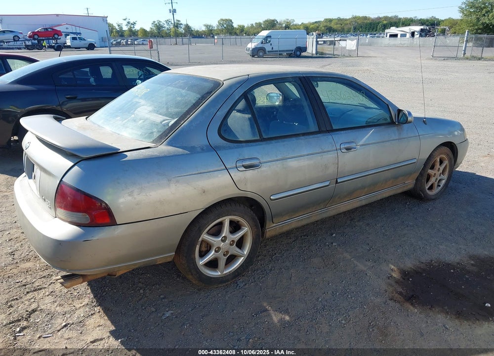 2001 NISSAN SENTRA SE- VIN: 3N1BB51D61L129787