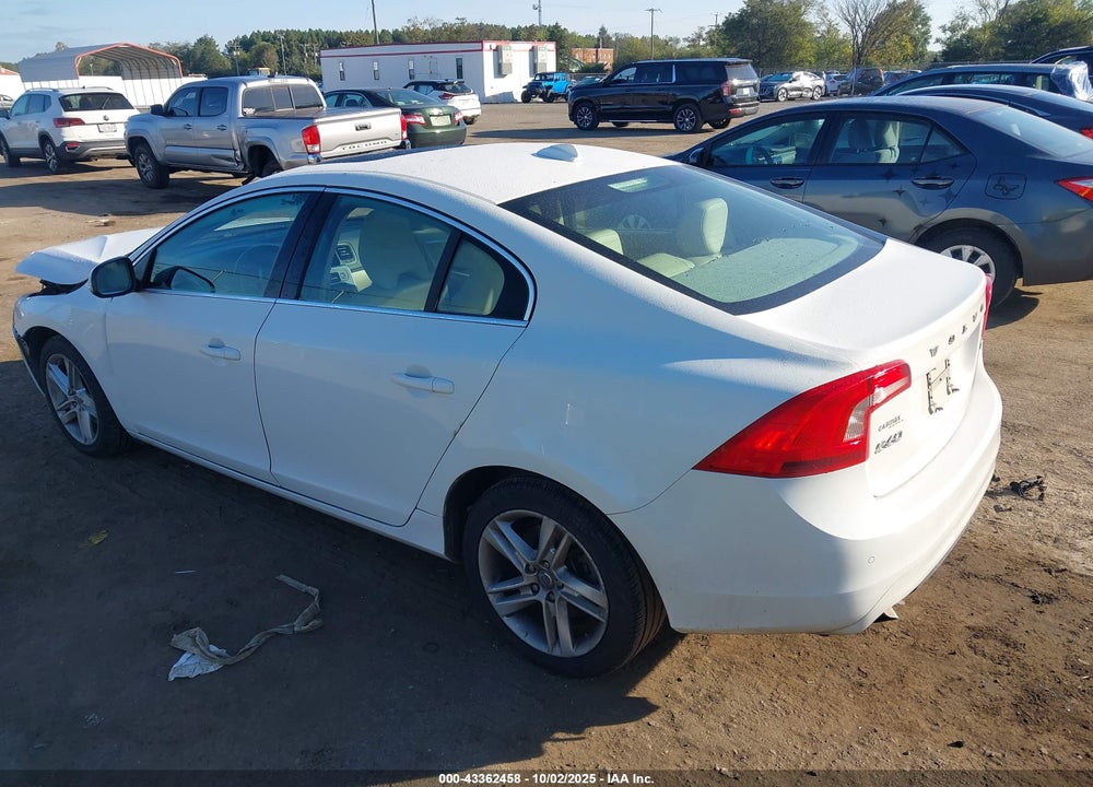 2015 VOLVO S60 VIN: YV140MFD6F1310766