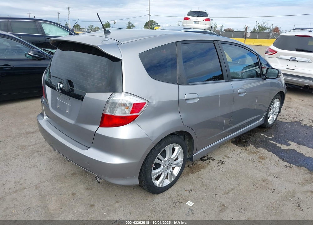 2009 HONDA FIT SPORT VIN: JHMGE87429S070851