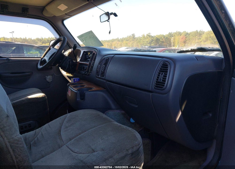1999 DODGE RAM VAN 1500 COMMERCIAL/CONVERSION VIN: 2B6HB11Y0XK563702