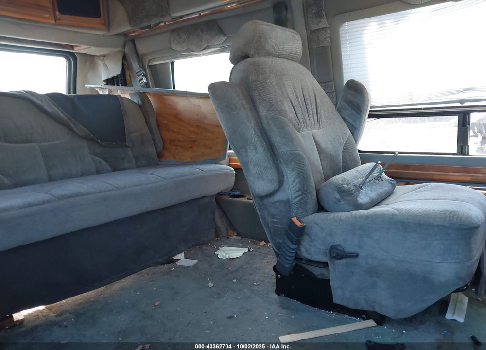 1999 DODGE RAM VAN 1500 COMMERCIAL/CONVERSION VIN: 2B6HB11Y0XK563702