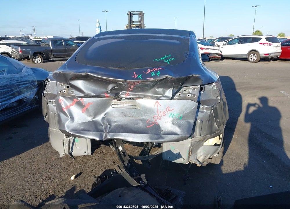 2022 TESLA MODEL Y VIN: 7SAYGDEE1NA020986