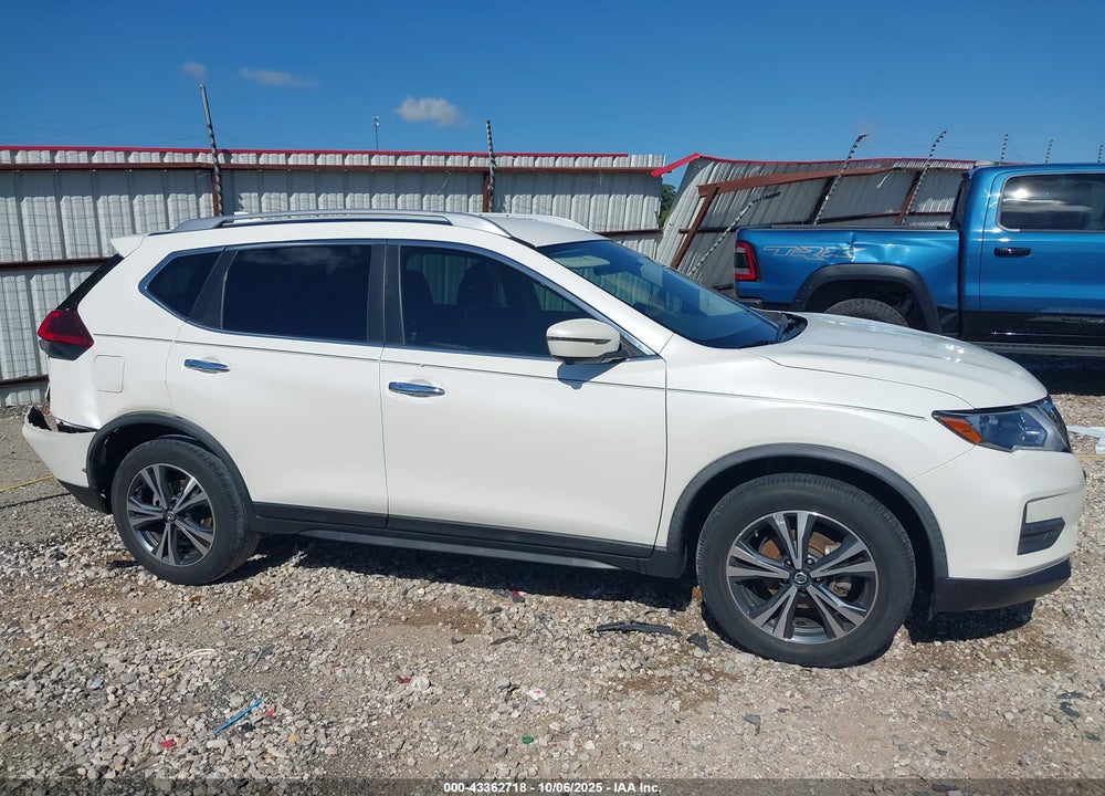 2020 NISSAN ROGUE SV FWD VIN: JN8AT2MTXLW036053