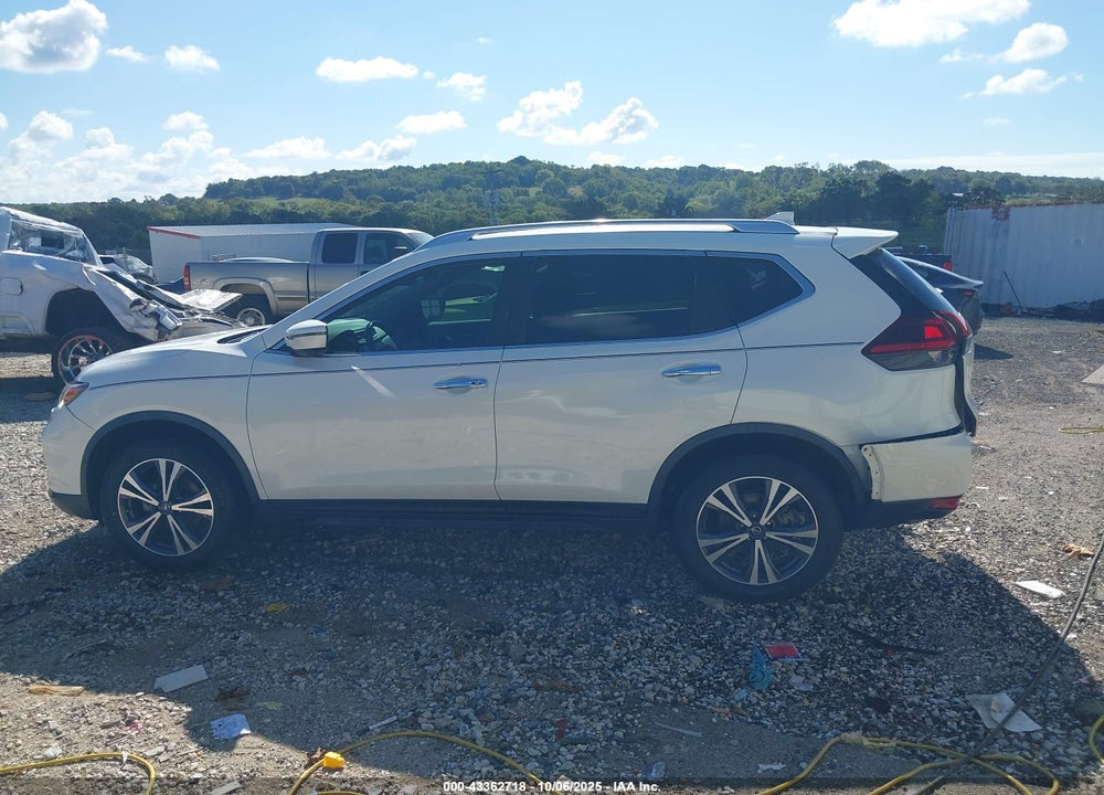 2020 NISSAN ROGUE SV FWD VIN: JN8AT2MTXLW036053