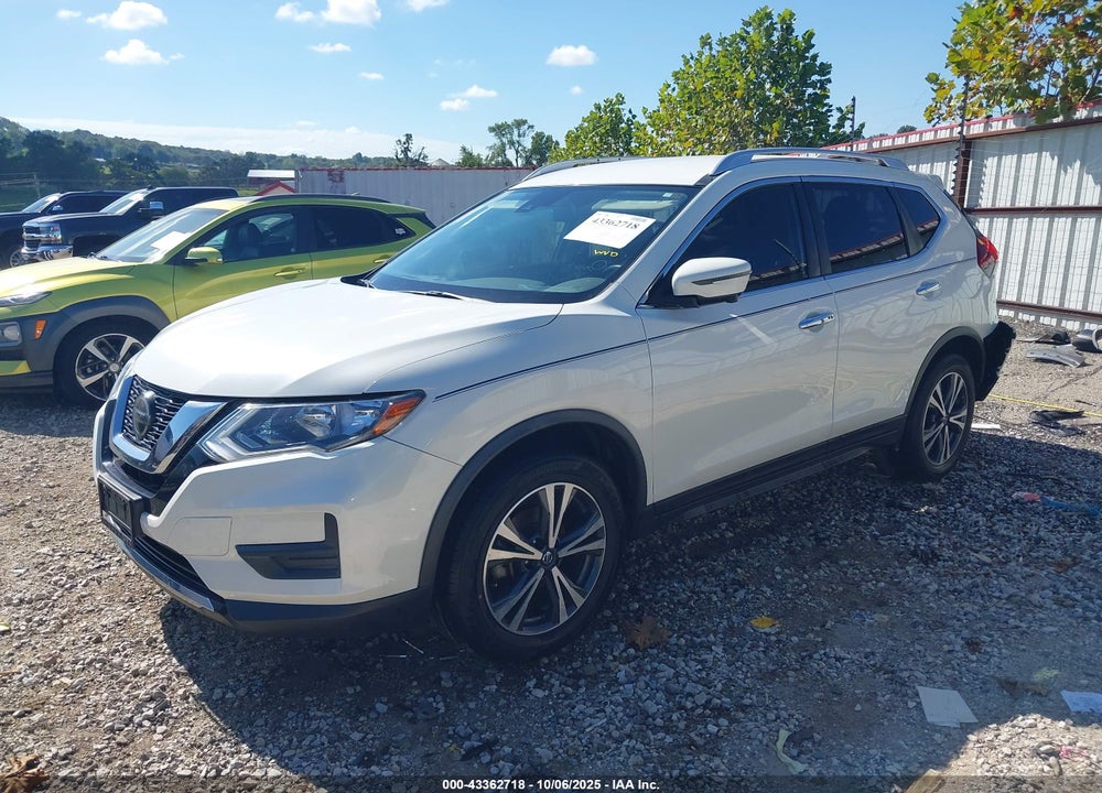 2020 NISSAN ROGUE SV FWD VIN: JN8AT2MTXLW036053