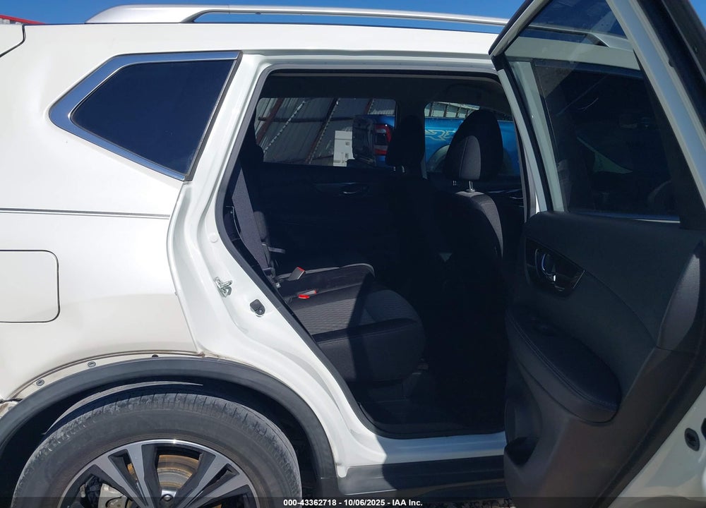 2020 NISSAN ROGUE SV FWD VIN: JN8AT2MTXLW036053