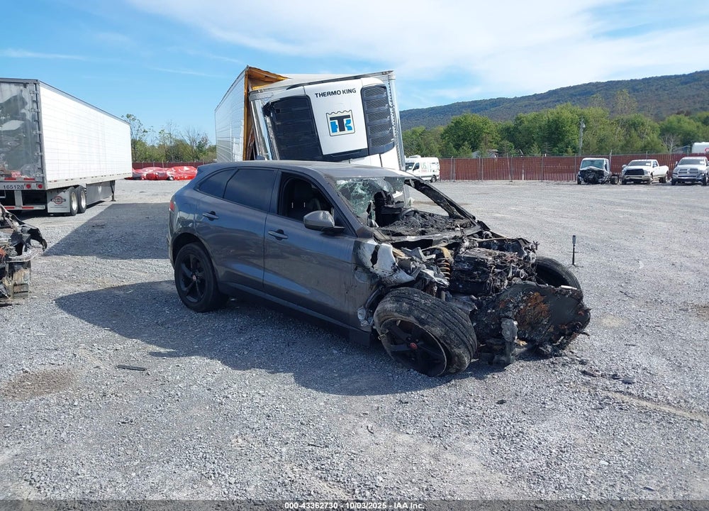 2017 JAGUAR F-PACE 35T PREMIUM VIN: SADCJ2BV5HA492856